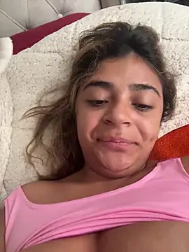 pamell col online show from November 11, 2025, 1:55 pm