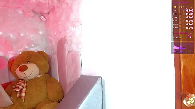 puca ebony online show from March 10, 2026, 4:45 pm