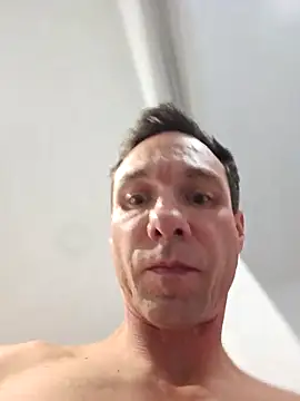 Iliketocooksquirt25 online show from November 20, 2025, 4:45 am