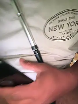 Snapshot of Youns98 chatting on April 16, 2026, 3:18 am Youns98 online show from April 16, 2026, 3:18 am