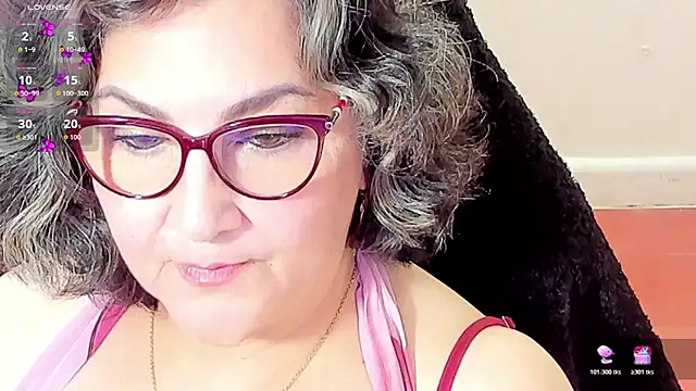 cataleya mom online show from November 27, 2025, 3:52 am