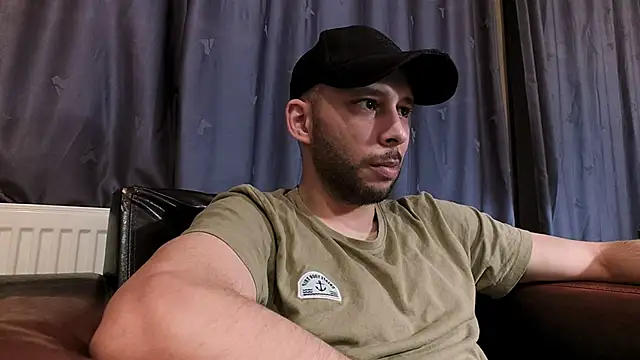 henryaxe online show from December 24, 2024, 1:17 pm