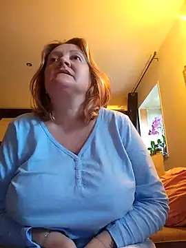 lady charlyne online show from October 4, 2025, 7:50 am