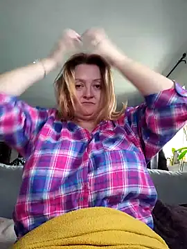 lady charlyne online show from November 27, 2025, 9:00 am