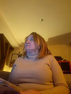 lady charlyne online show from December 2, 2025, 6:47 pm