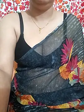 Snapshot of Priya_Boudi chatting on February 17, 2026, 6:03 pm Priya Boudi online show from February 17, 2026, 6:03 pm