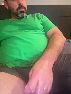 Snapshot of MySnapXanderLeeLindy chatting on December 24, 2024, 4:33 am MySnapXanderLeeLindy online show from December 24, 2024, 4:33 am