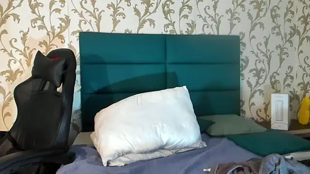 Michael magno online show from December 2, 2024, 11:18 pm