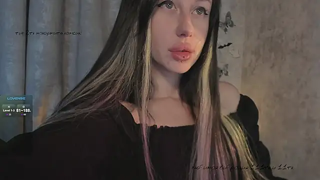 elena addiction online show from November 4, 2025, 4:17 pm