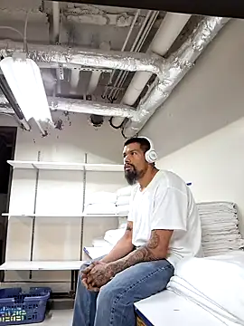 playtyme420691 online show from December 4, 2024, 3:54 pm