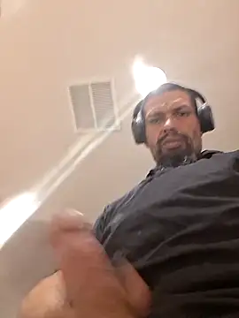 playtyme420691 online show from November 28, 2025, 10:45 pm