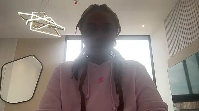 ChocolateCakeQueen online show from January 17, 2025, 3:22 pm