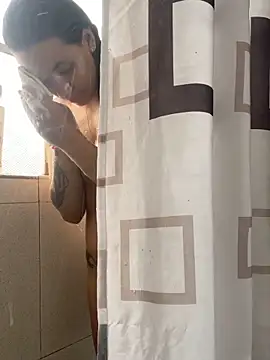 Snapshot of hannahb-e chatting on September 18, 2025, 3:25 pm hannahb-e online show from September 18, 2025, 3:25 pm