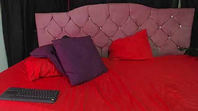 Snapshot of Cataleya_divine chatting on October 25, 2025, 11:29 am Cataleya divine online show from October 25, 2025, 11:29 am