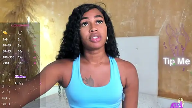 shenielxx online show from March 18, 2025, 12:36 pm