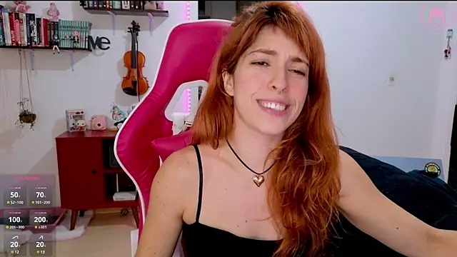 AuroraKatsy online show from February 3, 2025, 11:26 pm