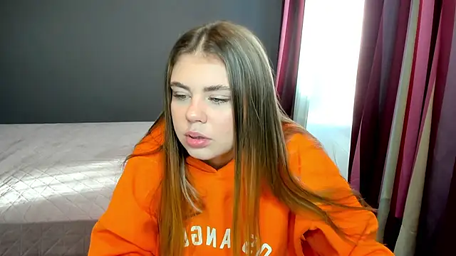 IsabellaBler online show from October 12, 2025, 5:50 am