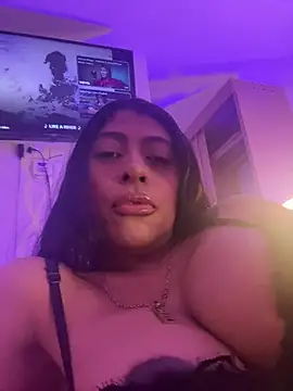 Snapshot of canela_10 chatting on October 25, 2025, 2:19 am canela 10 online show from October 25, 2025, 2:19 am