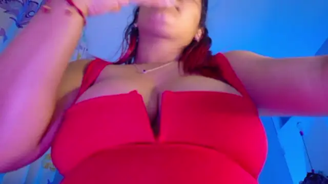 Snapshot of NicolleTaylor chatting on June 12, 2026, 4:00 am NicolleTaylor online show from June 12, 2026, 4:00 am