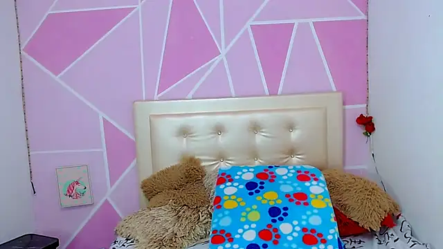 AngeDrty online show from December 16, 2025, 10:15 pm