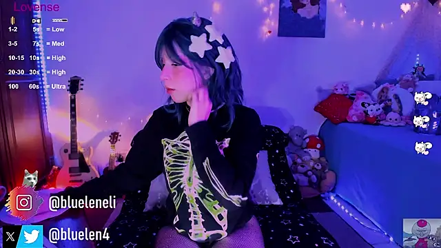 bluelen online show from February 7, 2025, 8:01 am