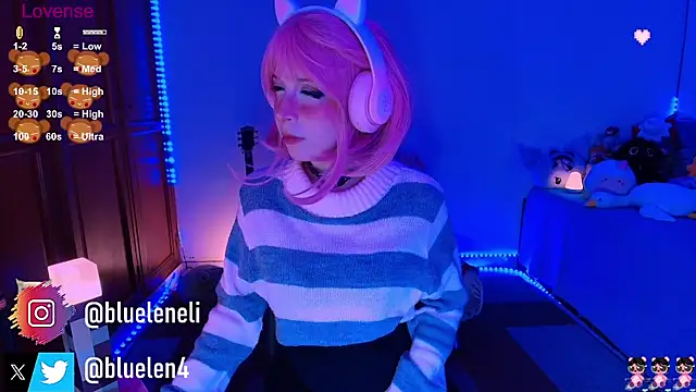 bluelen online show from September 18, 2025, 8:49 am