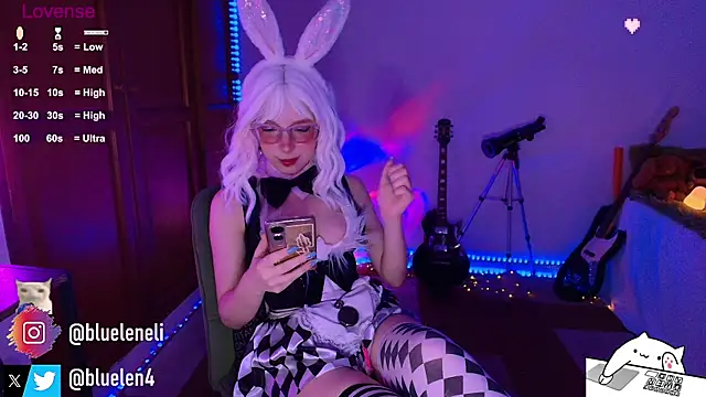 bluelen online show from April 26, 2026, 10:13 am