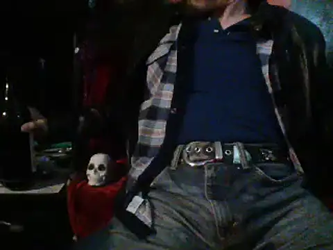 mrdemoncrowly online show from February 1, 2025, 8:29 am