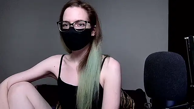 amber candyfloss online show from December 10, 2024, 12:50 am