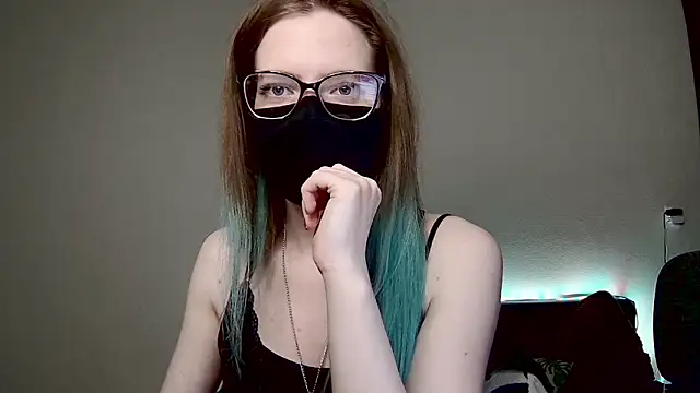 amber candyfloss online show from March 13, 2025, 8:32 pm