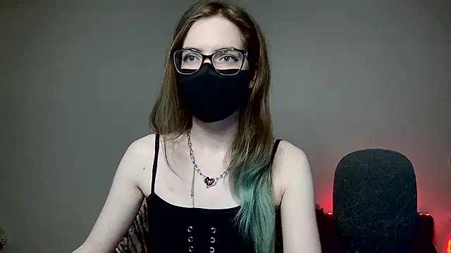 amber candyfloss online show from October 29, 2025, 12:02 am