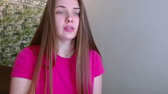 Olivia shine online show from December 19, 2025, 5:47 am