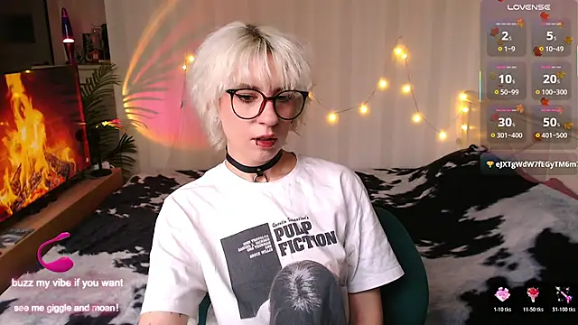  Moonlight t online show from November 26, 2025, 8:26 am