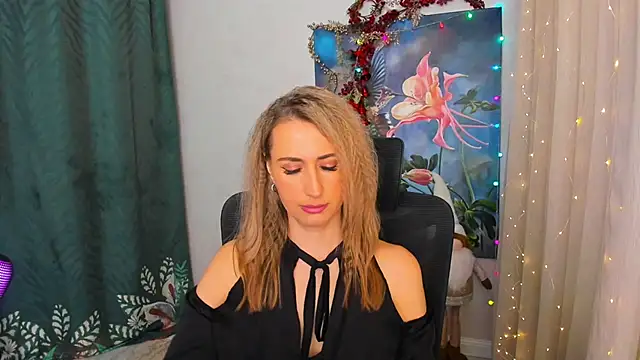 PassionGlow online show from December 20, 2024, 3:25 am