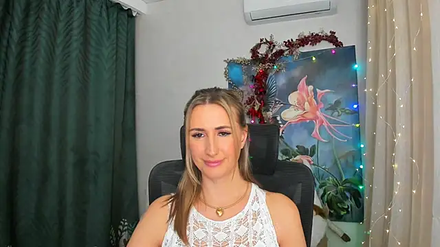 PassionGlow online show from December 24, 2024, 6:44 am