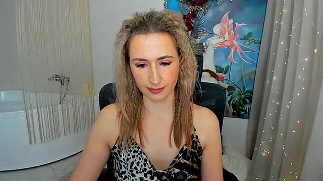 PassionGlow online show from December 30, 2024, 3:25 am