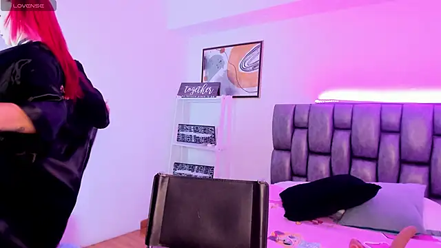 victoria mooree online show from February 27, 2026, 3:12 pm