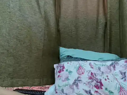 NaughtyFlower88 online show from December 14, 2024, 11:07 am