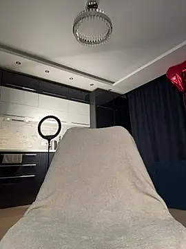  Monic  online show from March 31, 2026, 5:24 pm