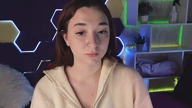 YasmineWest online show from December 12, 2024, 4:15 am