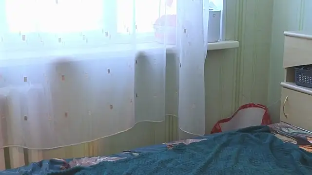 YasmineWest online show from February 9, 2025, 10:31 am