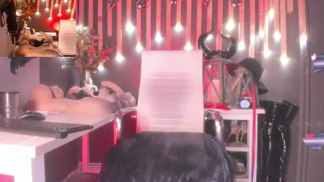 shaaroon gold online show from March 21, 2025, 9:23 pm