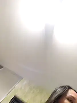 samilux5 online show from December 31, 2024, 4:27 am