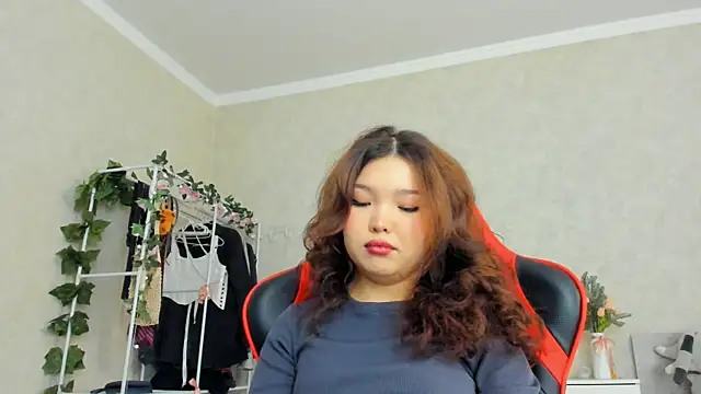 wastforu online show from February 12, 2025, 7:55 am