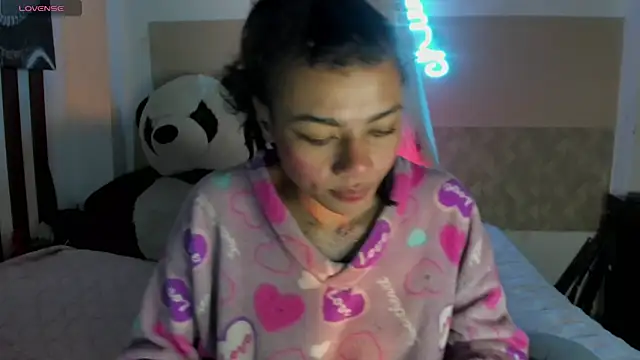 Snapshot of Lilithsabeth chatting on November 5, 2025, 1:27 am Lilithsabeth online show from November 5, 2025, 1:27 am