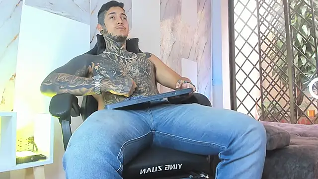 JAXXXONHERD online show from March 14, 2025, 7:23 pm