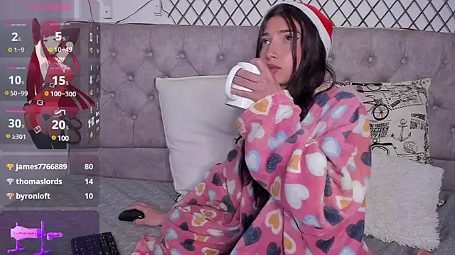  Scarlett 01 online show from December 19, 2024, 6:56 pm