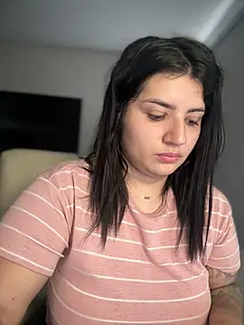 Snapshot of horny_roomiess chatting on January 29, 2025, 3:15 pm horny roomiess online show from January 29, 2025, 3:15 pm