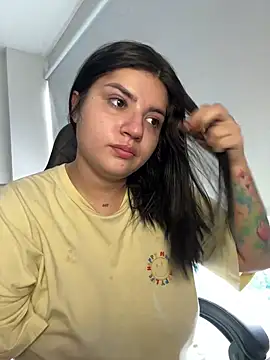 Snapshot of horny_roomiess chatting on February 3, 2025, 12:14 pm horny roomiess online show from February 3, 2025, 12:14 pm