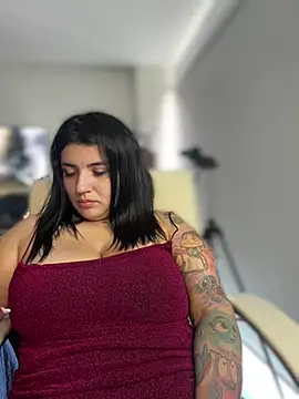 Snapshot of horny_roomiess chatting on February 27, 2025, 4:10 pm horny roomiess online show from February 27, 2025, 4:10 pm